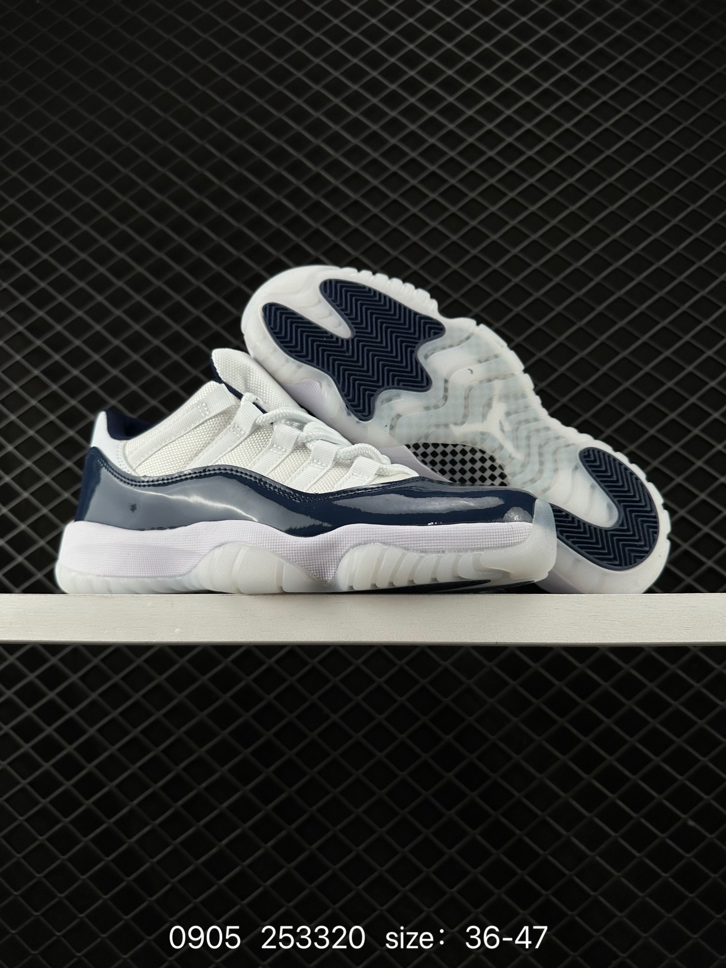 Nike Air Jordan 11 Retro High Concord